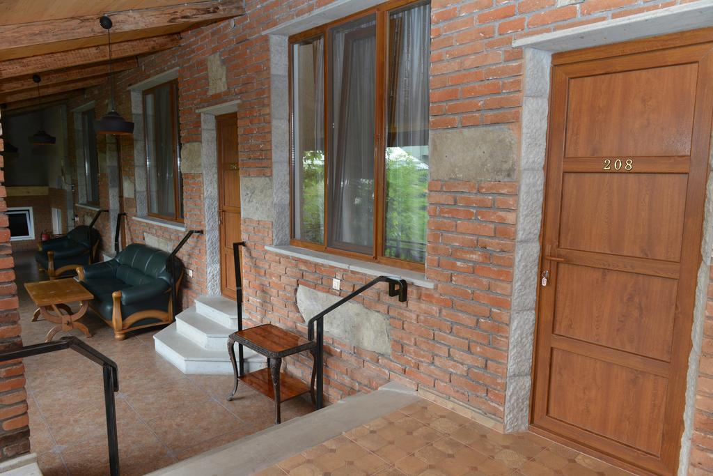 Hotel Tourist Achalciche Zewnętrze zdjęcie